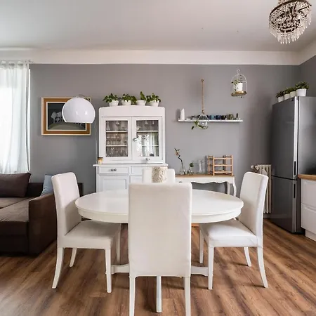Massarenti Elegant By Wonderful Italy דירה
